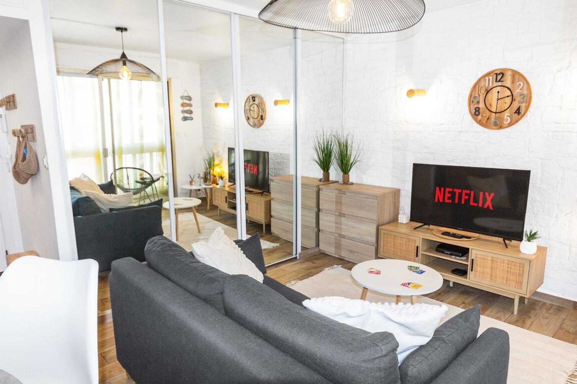 Apartament Le Pied Dans L'Eau - Calm - Sun - Seaside - Hipprodrome - Racetracks Cagnes-sur-Mer Zewnętrze zdjęcie